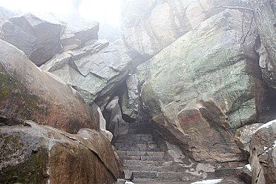 科幻肉鸽射击游戏《Anvil》现已上架Steam